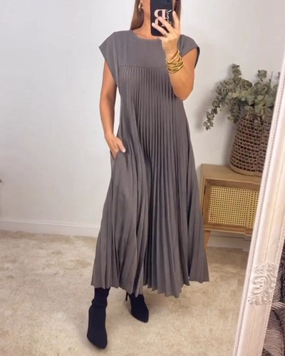 Sophia™ Faltenmaxikleid – Komfort trifft auf zeitlose Eleganz
