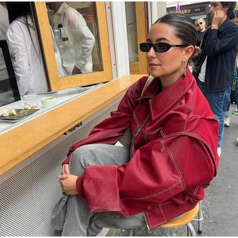 Mia- Bomberjacke aus Leder in Übergröße